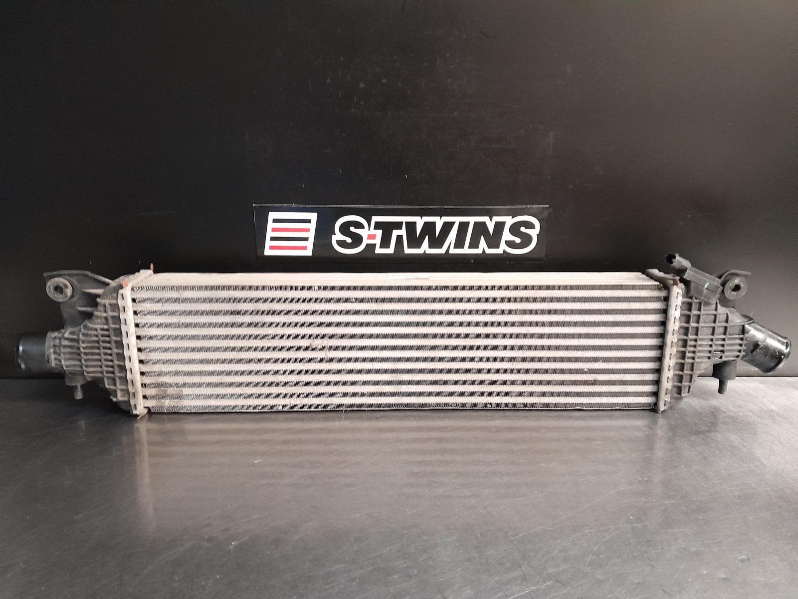 Used auto part listing image: 2013 INFINITI M INTERCOOLER Y51, 08/12-12/13 0000260364