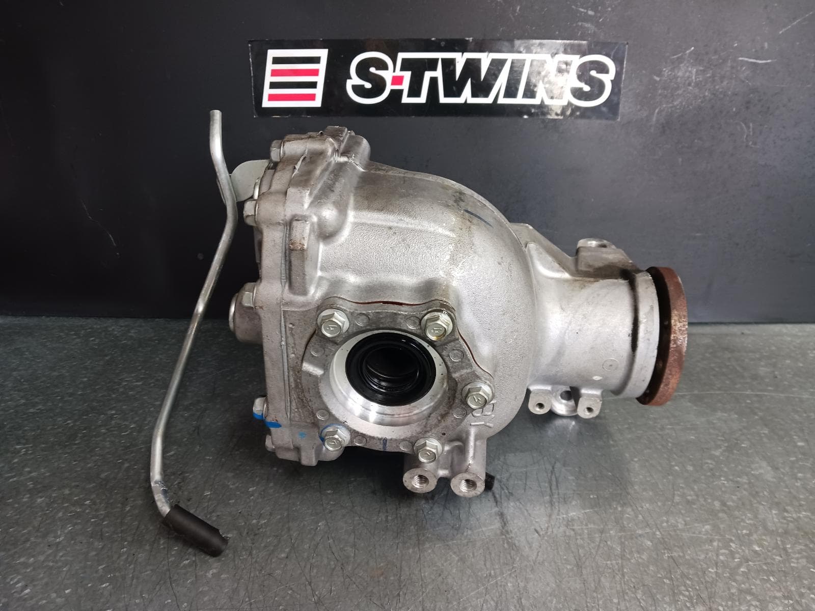 Used auto part listing image: 2012 INFINITI FX DIFFERENTIAL CENTRE S51, 08/12-12/13 0000318507