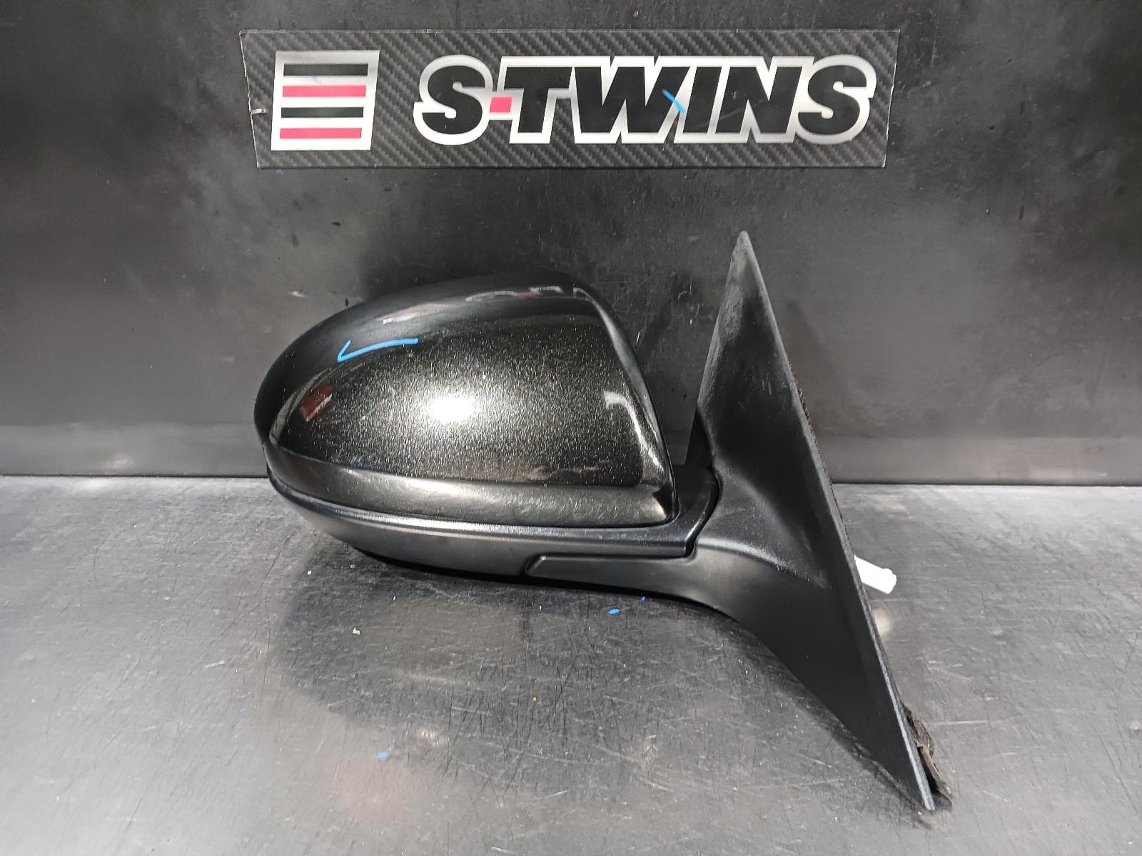 Used auto part listing image: 2010 MAZDA 6 RIGHT DOOR MIRROR GH, 3 WIRE TYPE, 02/08-11/12 0000242432