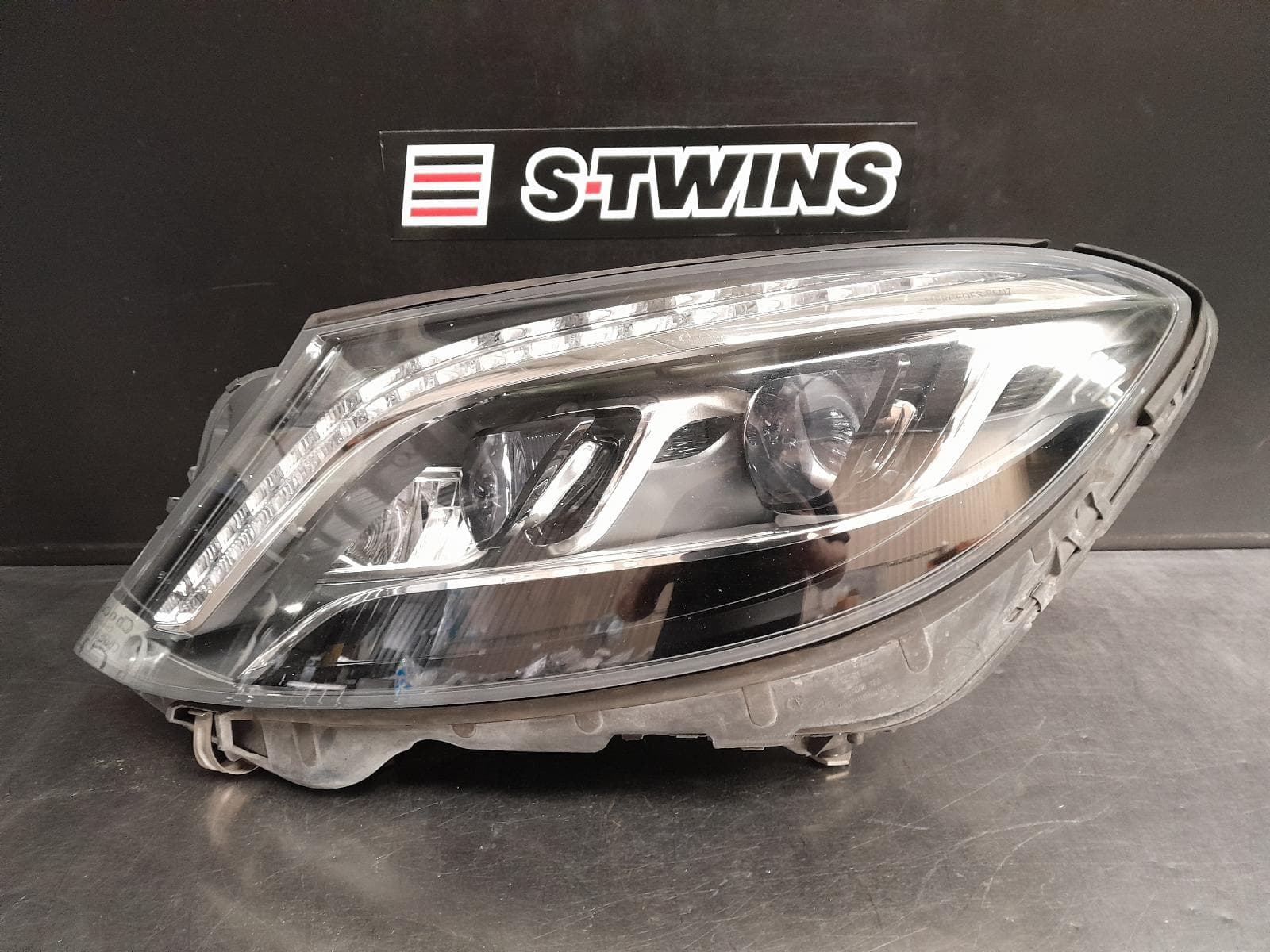 Used auto part listing image: 2017 MERCEDES S CLASS LEFT HEADLAMP W222, 11/13-11/20 0000259979