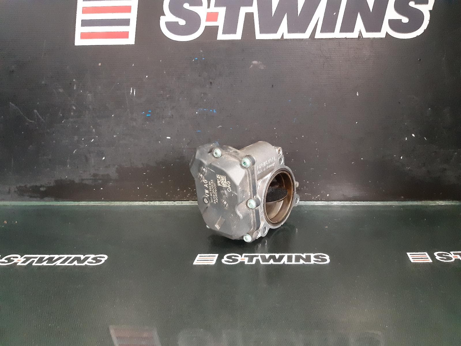 Used auto part listing image: 2020 AUDI Q7 THROTTLE BODY THROTTLE BODY, 3.0, DIESEL, DHXA/DHXC CODE, 4M, 04/20- 0000271252