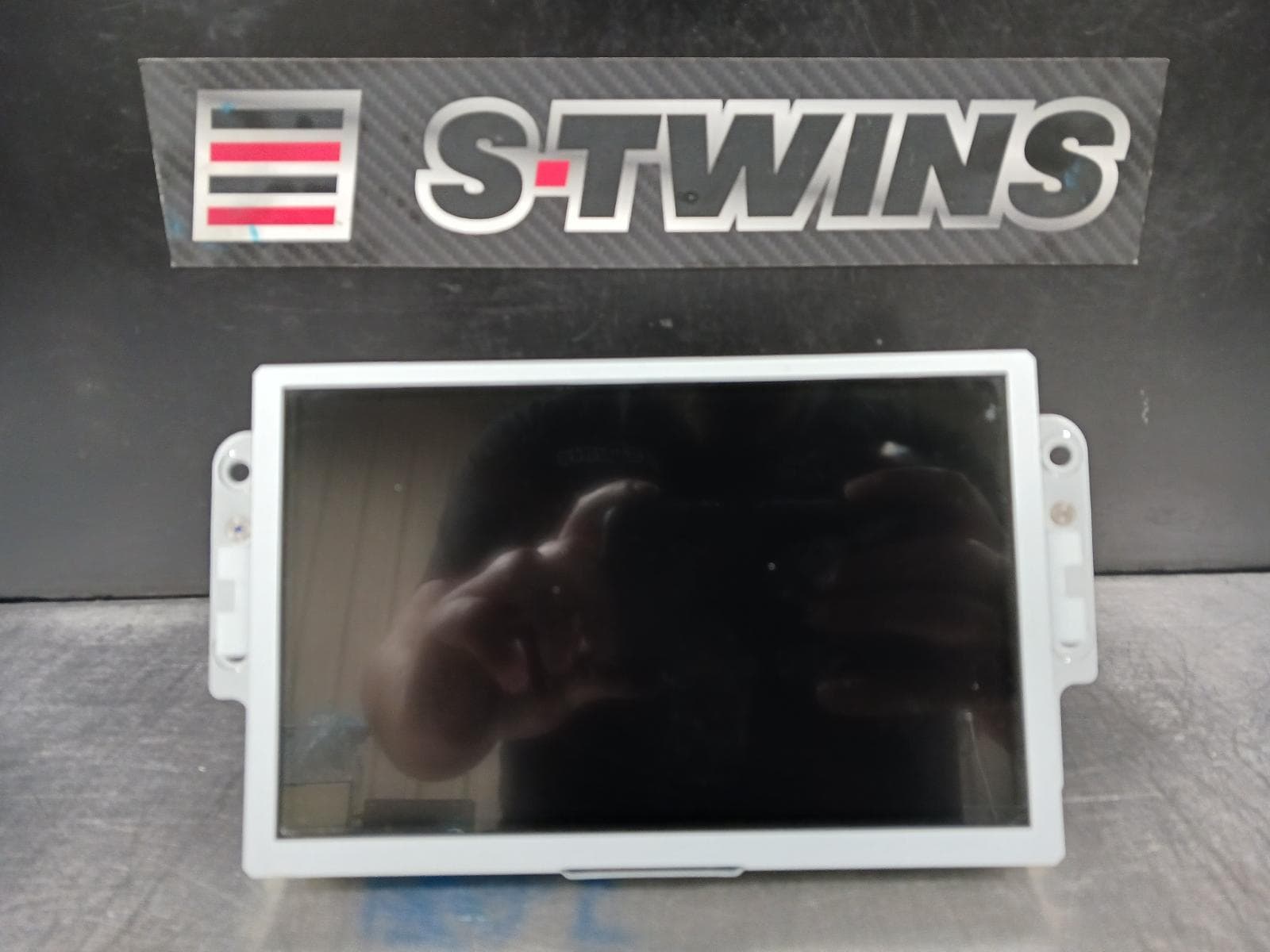 Used auto part listing image: 2018 FORD RANGER DISPLAY UNIT ONLY, 8IN, TOUCHSCREEN, W/ SAT NAV TYPE, PX SERIES 3, 06/18-04/22 0000213332