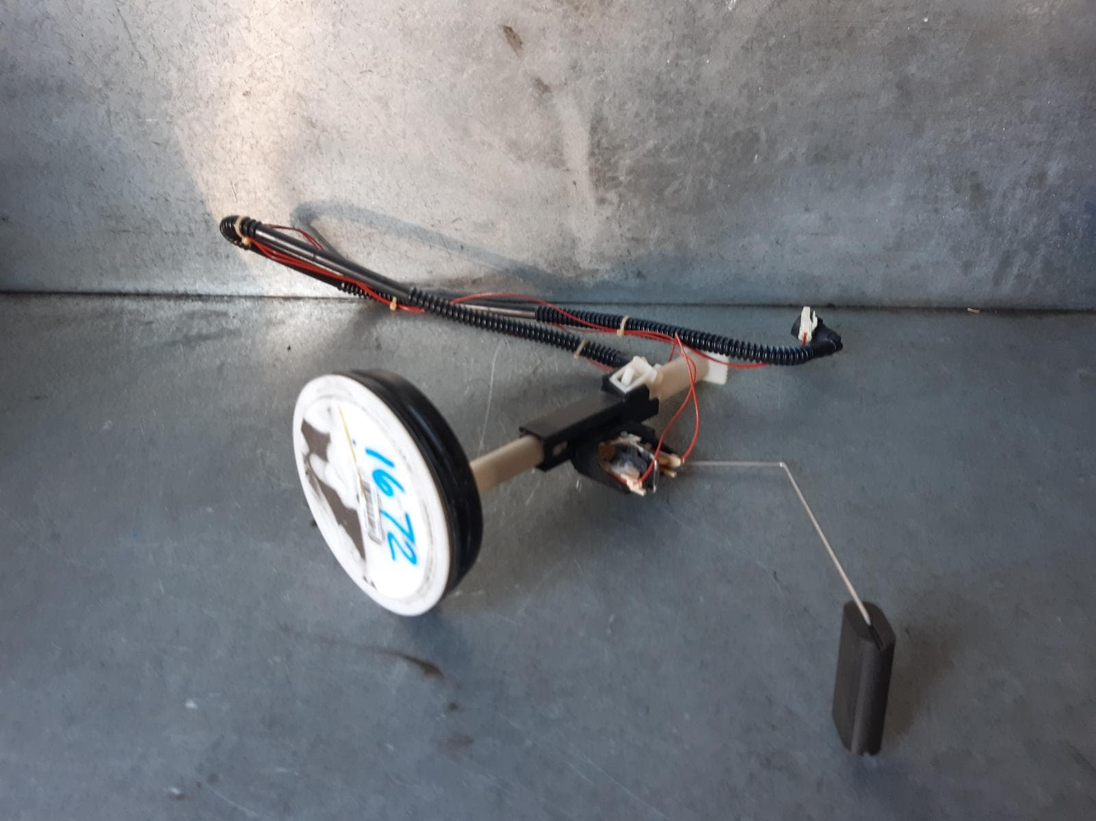 Used auto part listing image: 2016 NISSAN QASHQAI FUEL SENDING UNIT J11, 12/13-07/21 0000074820