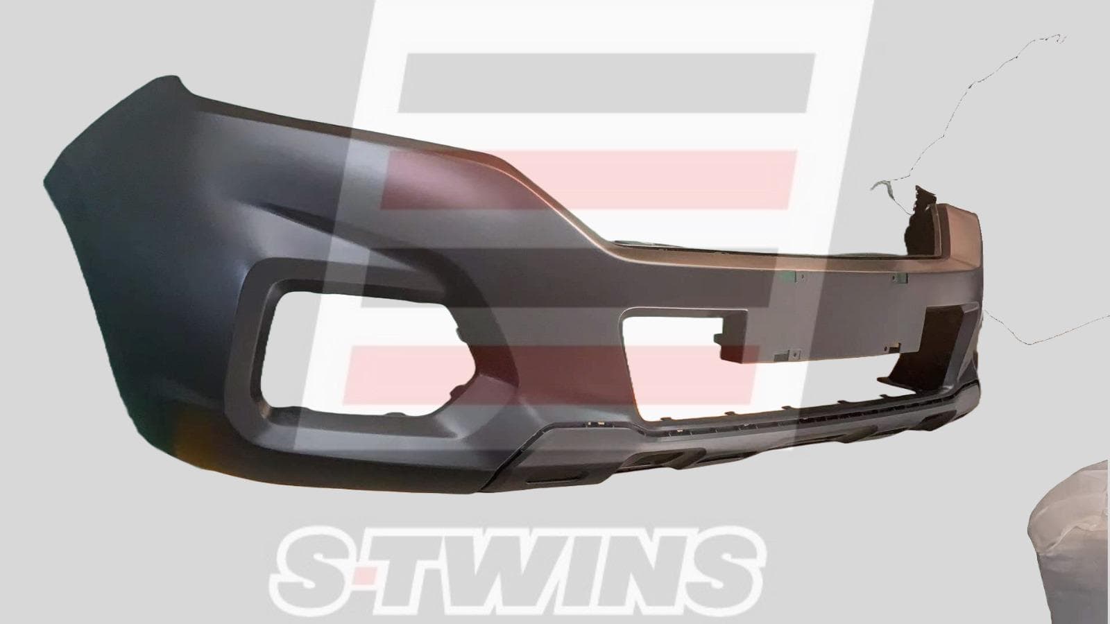 Used auto part listing image: NEW GENUINE 2020 LDV T60 FRONT BUMPER BUMPER BAR, COLOUR CODED, SK8C, 07/17-08/21 0000244989