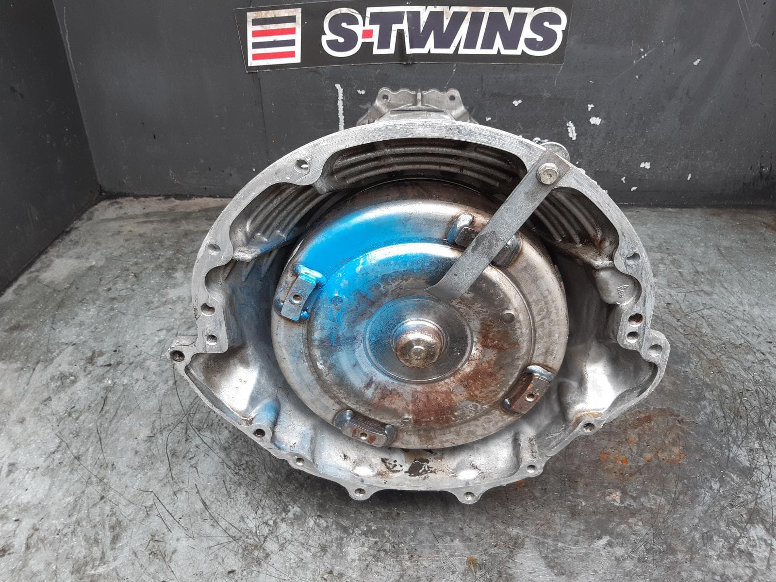 Used auto part listing image: 2011 JEEP GRANDCHEROKEE TRANS GEARBOX AUTO, 4WD, PETROL, 5.7, 6 SPEED, NO TRANSFER CASE, WK, 10/10-03/13 0000239020