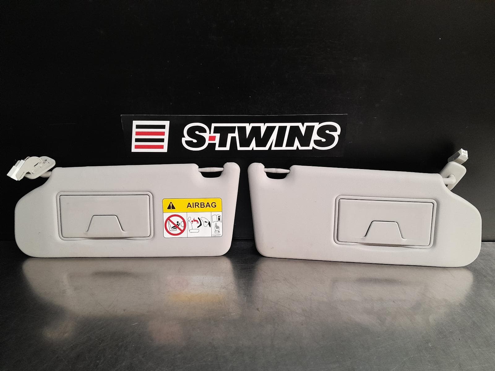 Used auto part listing image: 2019 MITSUBISHI ECLIPSE CROSS SUNVISOR PAIR, YA-YB, 11/17- 0000260935