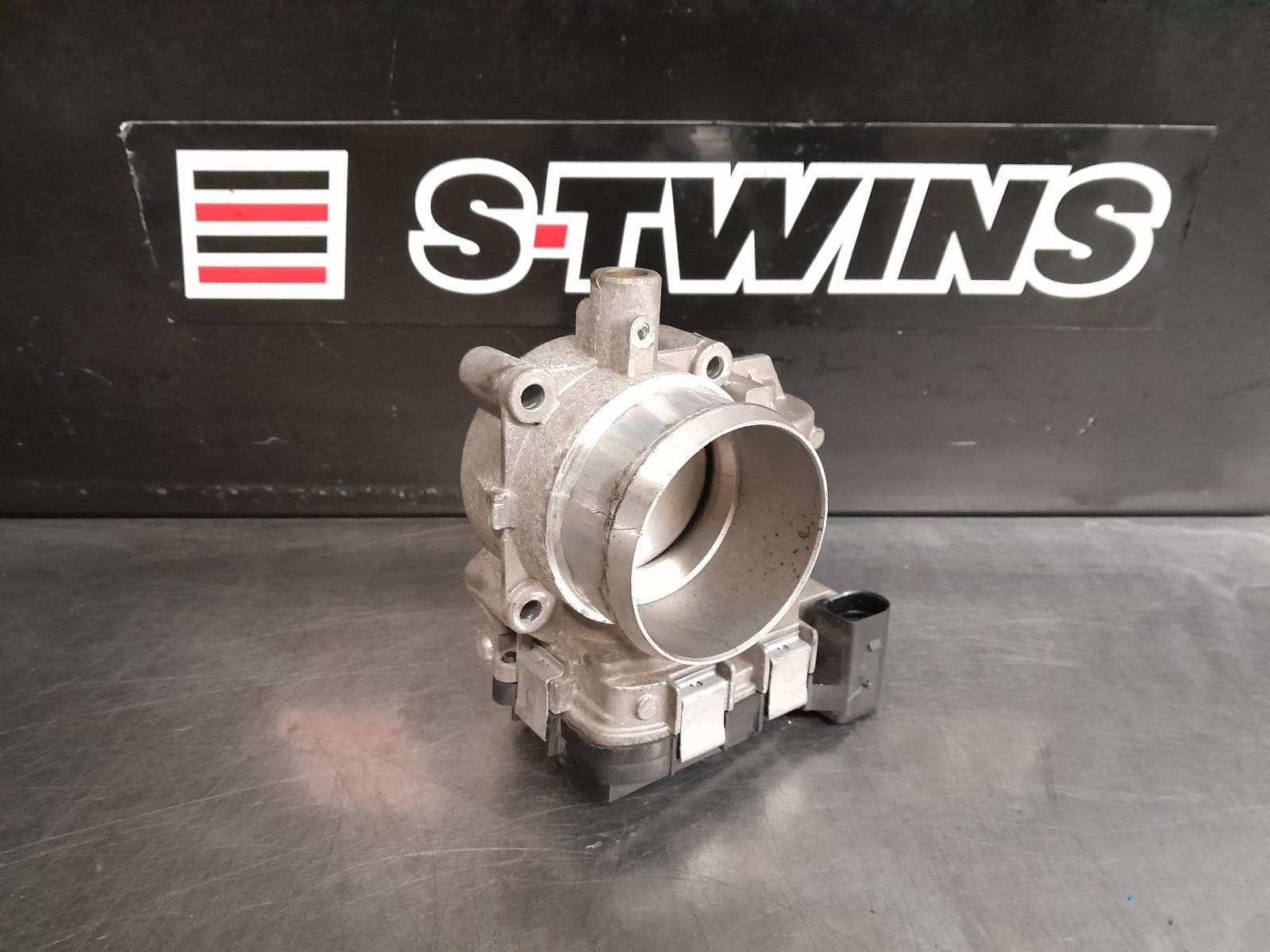 Used auto part listing image: 2011 VOLKSWAGEN GOLF THROTTLE BODY 1.4, PETROL, CAVD/CTHD CODE, GEN 6, 10/08-01/16 0000288315