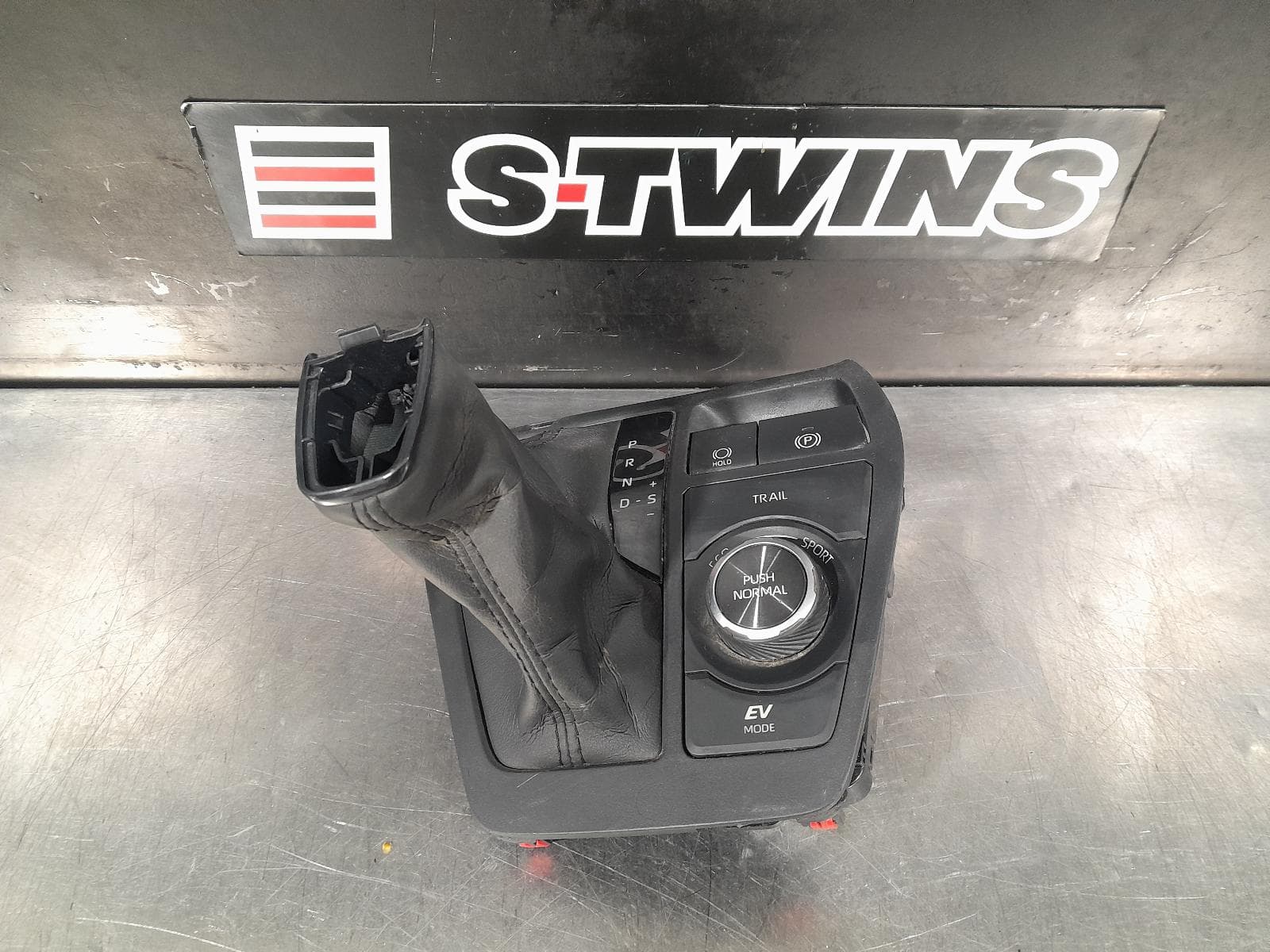 Used auto part listing image: 2021 TOYOTA RAV4 DRIVE MODE CONTROL SWITCH, AWD, XA50, 11/18- 0000286286