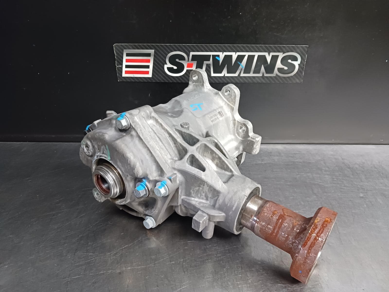 Used auto part listing image: 2020 VOLVO XC60 TRANSFER CASE GEN 2, 04/17- 0000249022