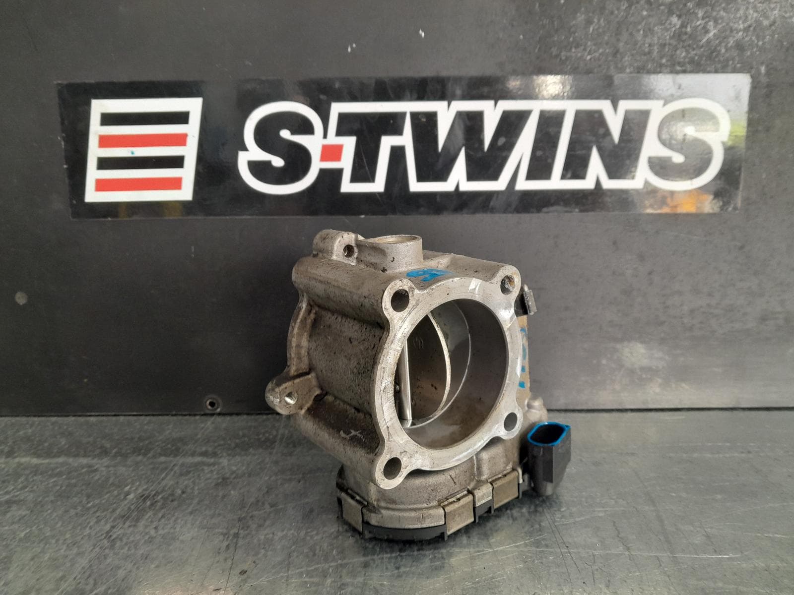 Used auto part listing image: 2021 MERCEDES SPRINTER THROTTLE BODY DIESEL, 2.1 TURBO, VS30, 05/18-01/22 0000314035