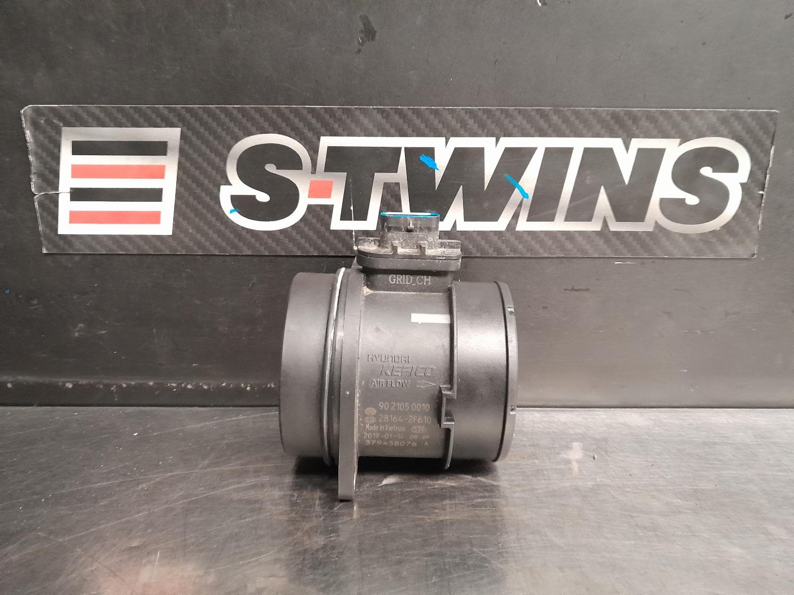 Used auto part listing image: 2017 KIA SORENTO AIR FLOW METER 2.2, DIESEL, UM, 03/15-01/20 0000254097