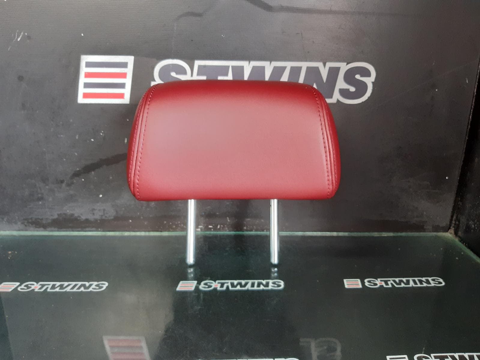 Used auto part listing image: 2023 MAZDA 6 HEADREST RH REAR, GL, LEATHER, BLACK, 03/18- 0000254375