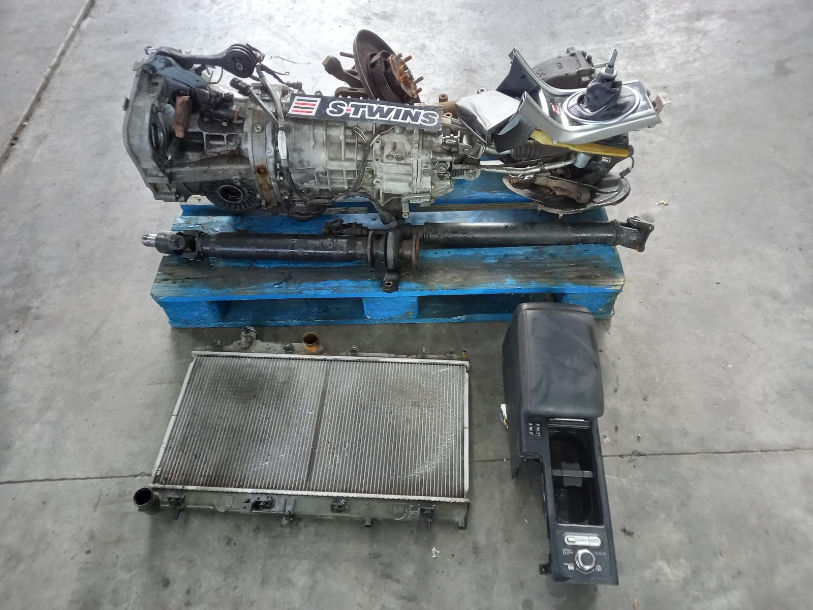 Used auto part listing image: 2015 SUBARU WRX TRANS GEARBOX MANUAL, PETROL, 2.5, TURBO, EJ257, V1, 04/14-10/21 0000347177