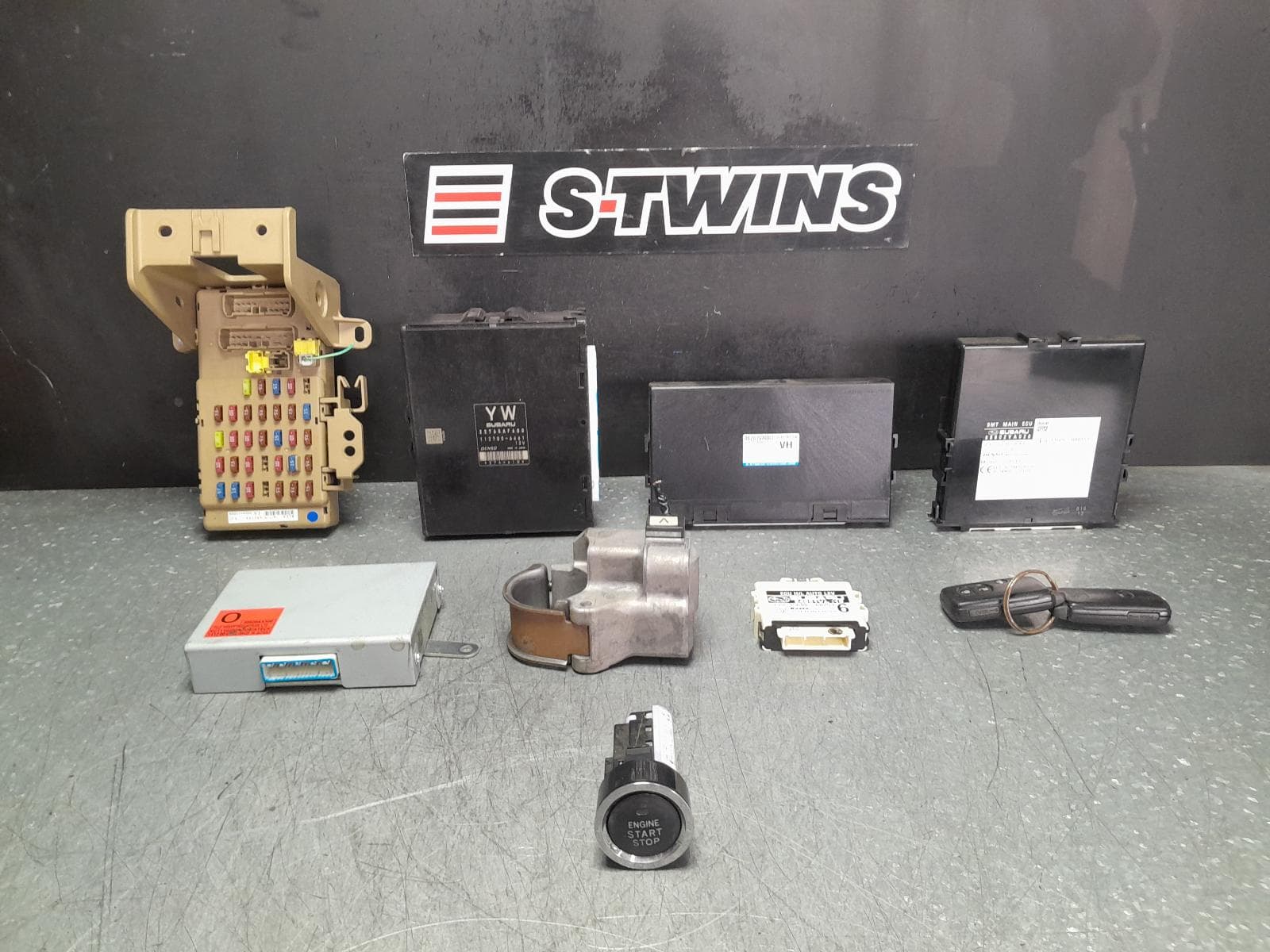 Used auto part listing image: 2015 SUBARU WRX ENGINE ECU, 2.5, PETROL, SEC SET (ECU/IMM/READER/KEY), V1, 03/14-10/21 0000347203
