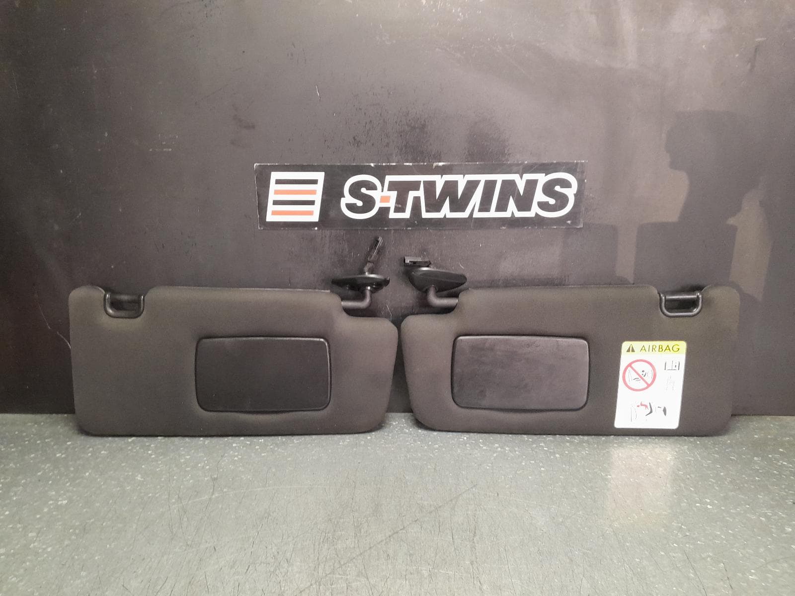 Used auto part listing image: 2015 SUBARU WRX SUNVISOR V1, PAIR, 03/14-10/21 0000347204
