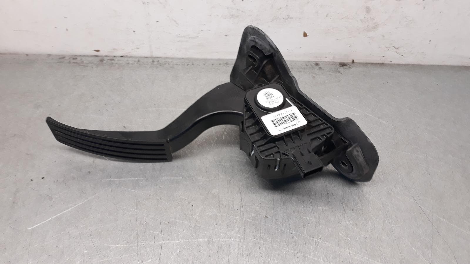 Used auto part listing image: 2015 FORD RANGER PEDAL ASSEMBLY ACCELERATOR PEDAL, SUIT ALL ENGINE TYPES, PX, 06/11-04/22 0000051370