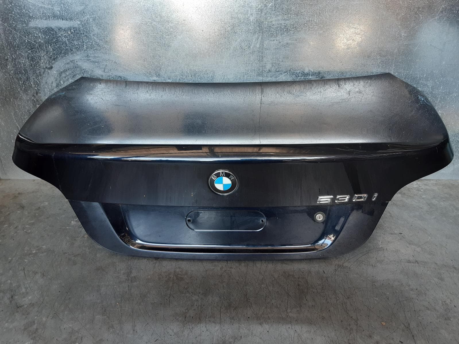 Used auto part listing image: 2007 BMW 5 SERIES BOOTLID TAILGATE BOOTLID, E60 (UPDATE), 03/07-04/10 0000096175
