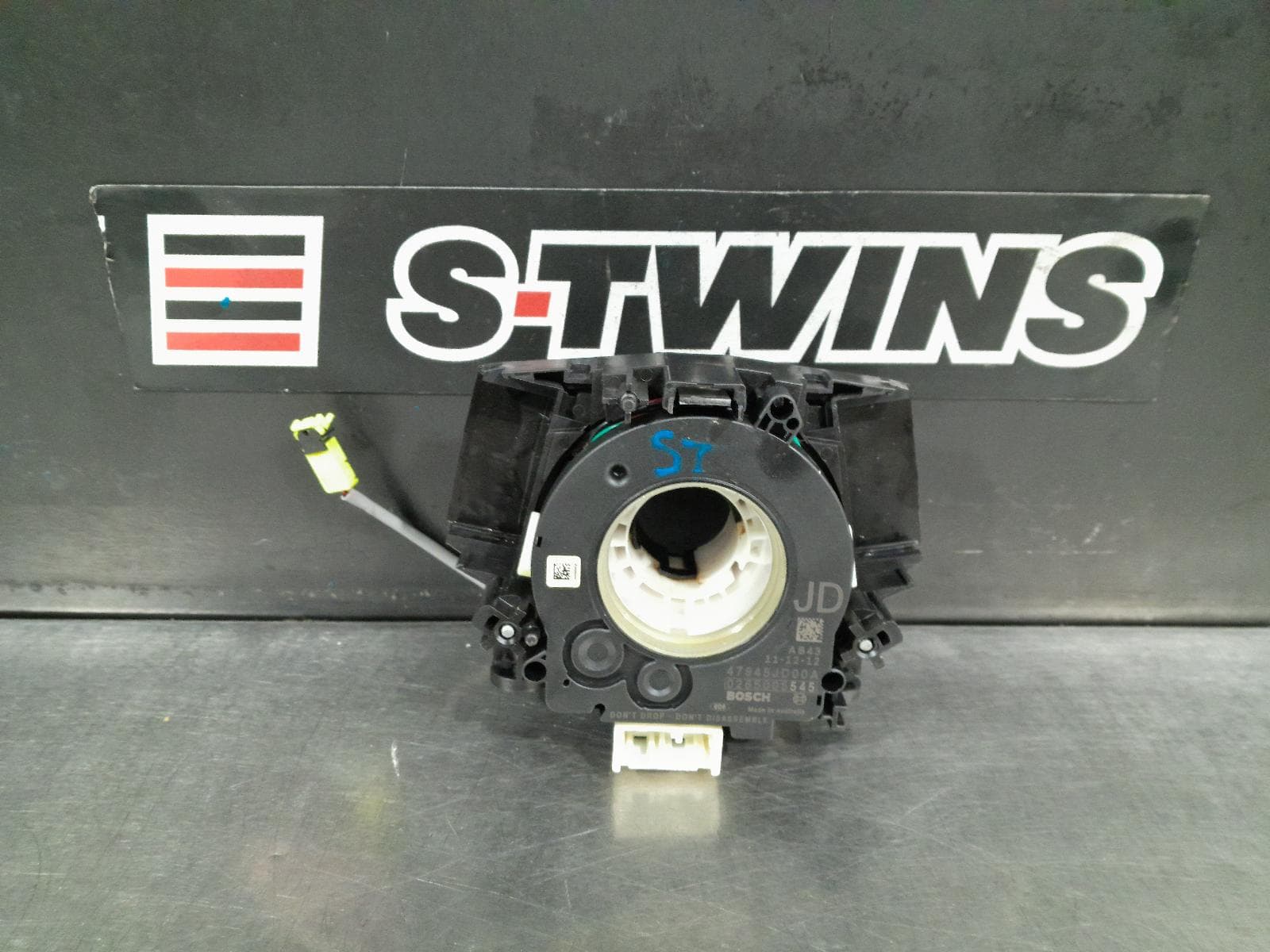 Used auto part listing image: 2012 NISSAN XTRAIL CLOCKSPRING, P/N B5567JS40D, T31, 09/07-12/13 0000294808