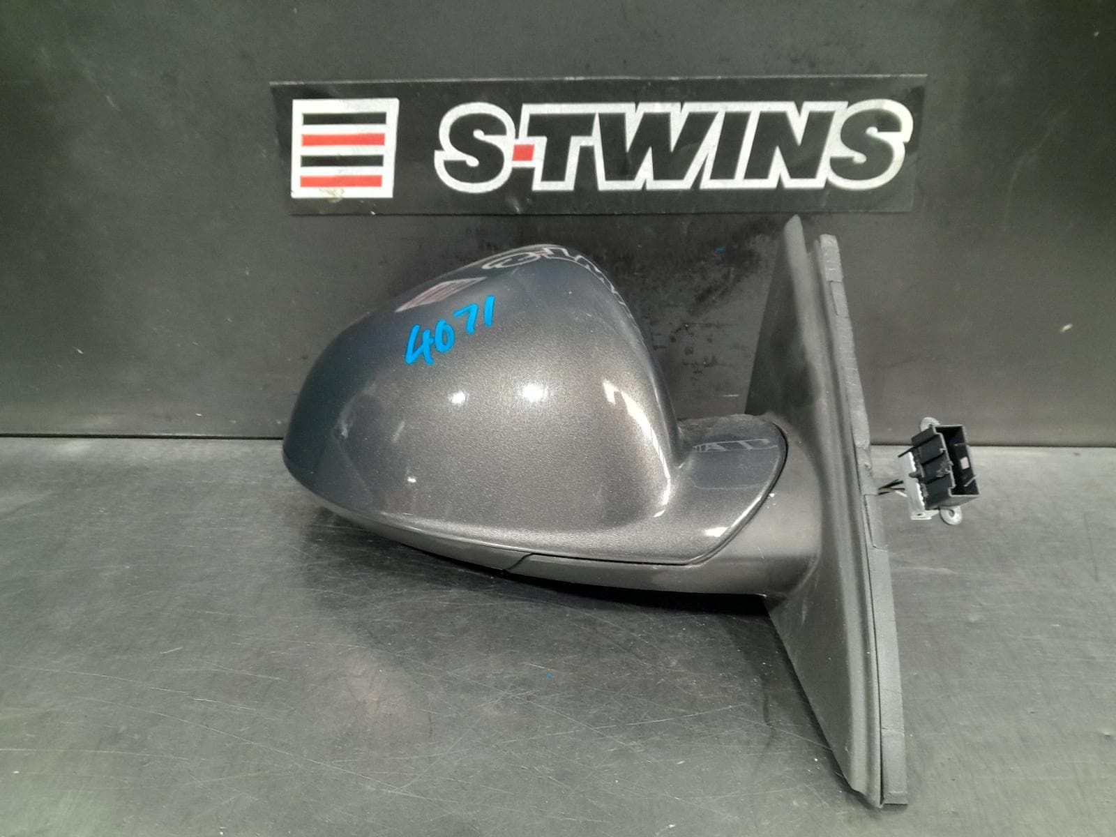 Used auto part listing image: 2013 OPEL INSIGNIA RIGHT DOOR MIRROR IN, 09/12-12/13 0000298636