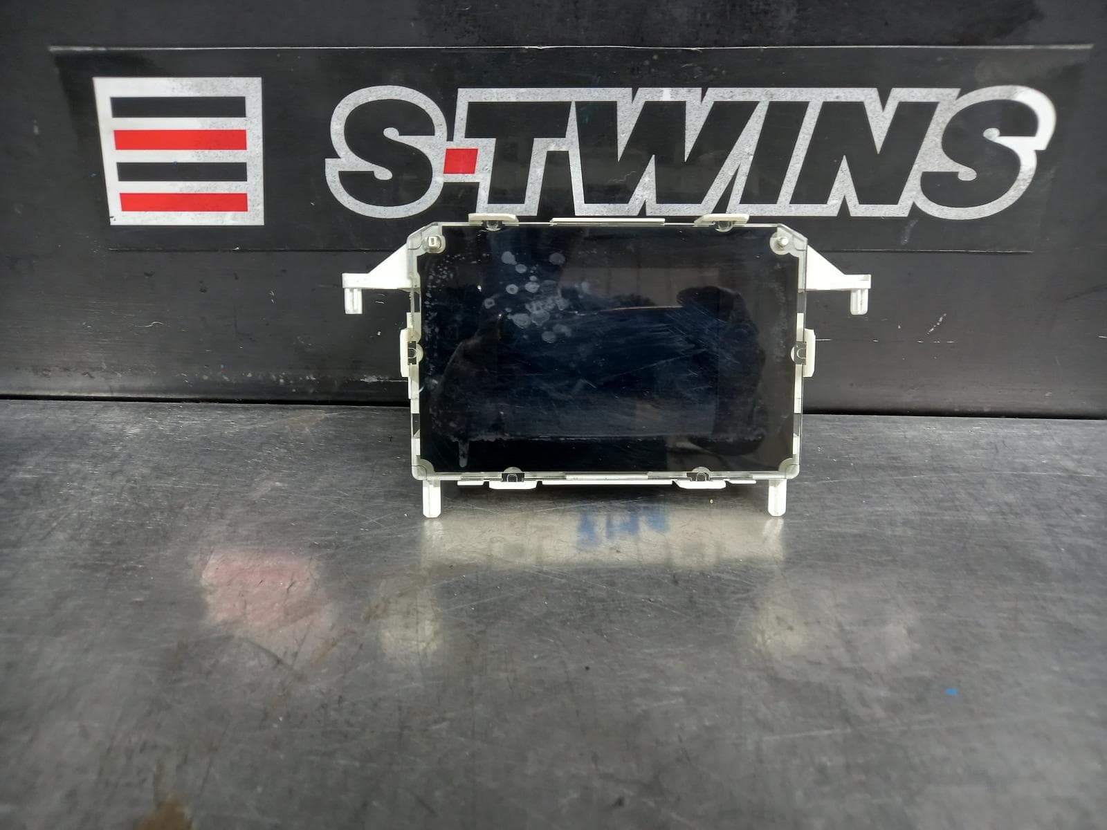 Used auto part listing image: 2014 FORD KUGA DISPLAY UNIT, 3.5IN, TF, 11/12-11/15 0000299377