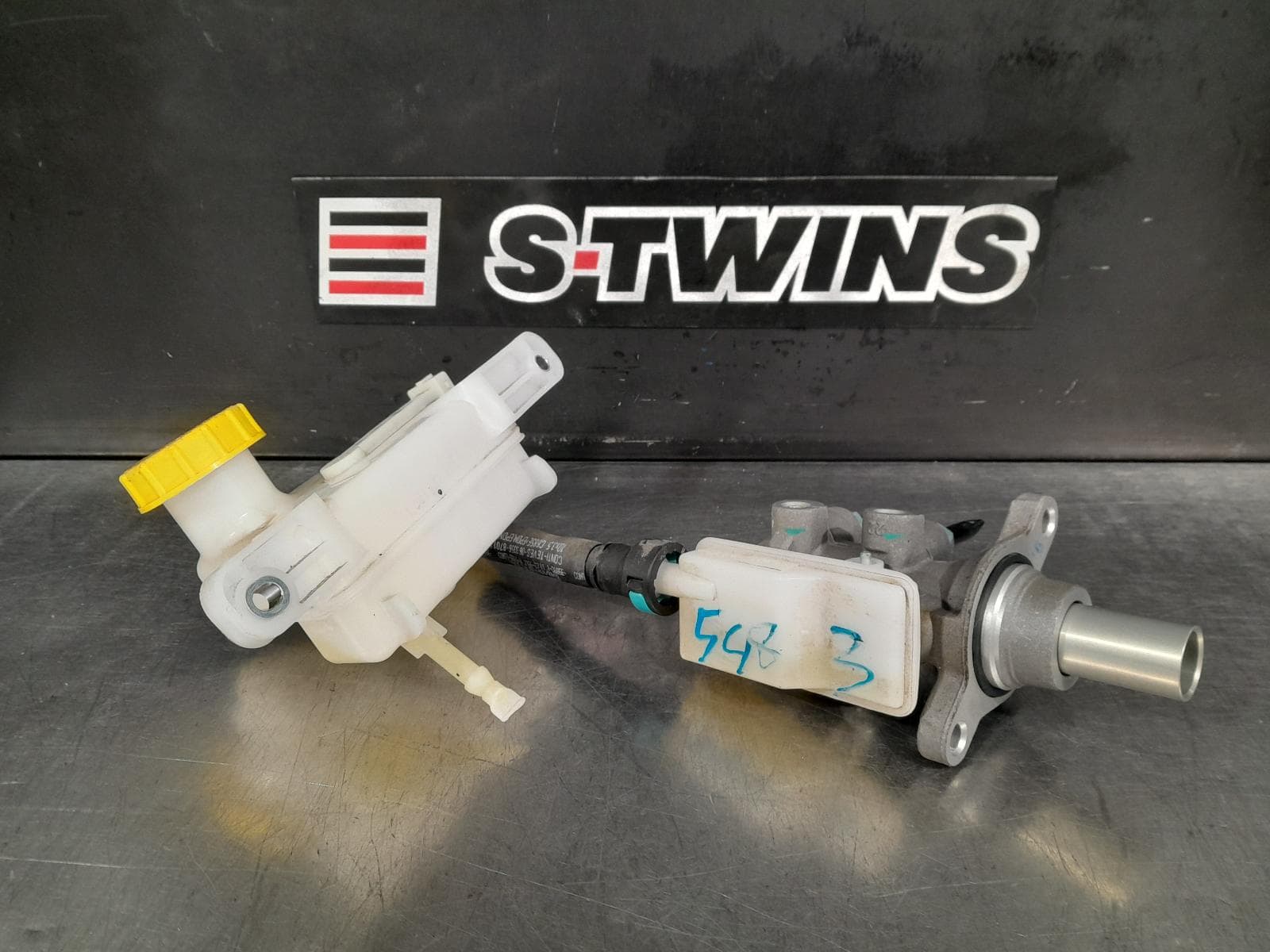 Used auto part listing image: 2021 MG ZS MASTER CYLINDER AZS1, 09/17- 0000299564