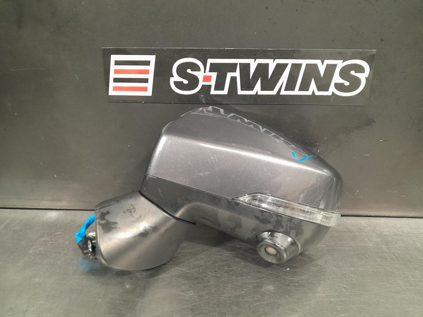 Used auto part listing image: 2020 SUBARU IMPREZA LEFT DOOR MIRROR G5, AUTO FOLDING, W/ MEMORY, W/ AUTO DIP, W/ BLIND SPOT & HEATED, 03/20-09/23 0000300242