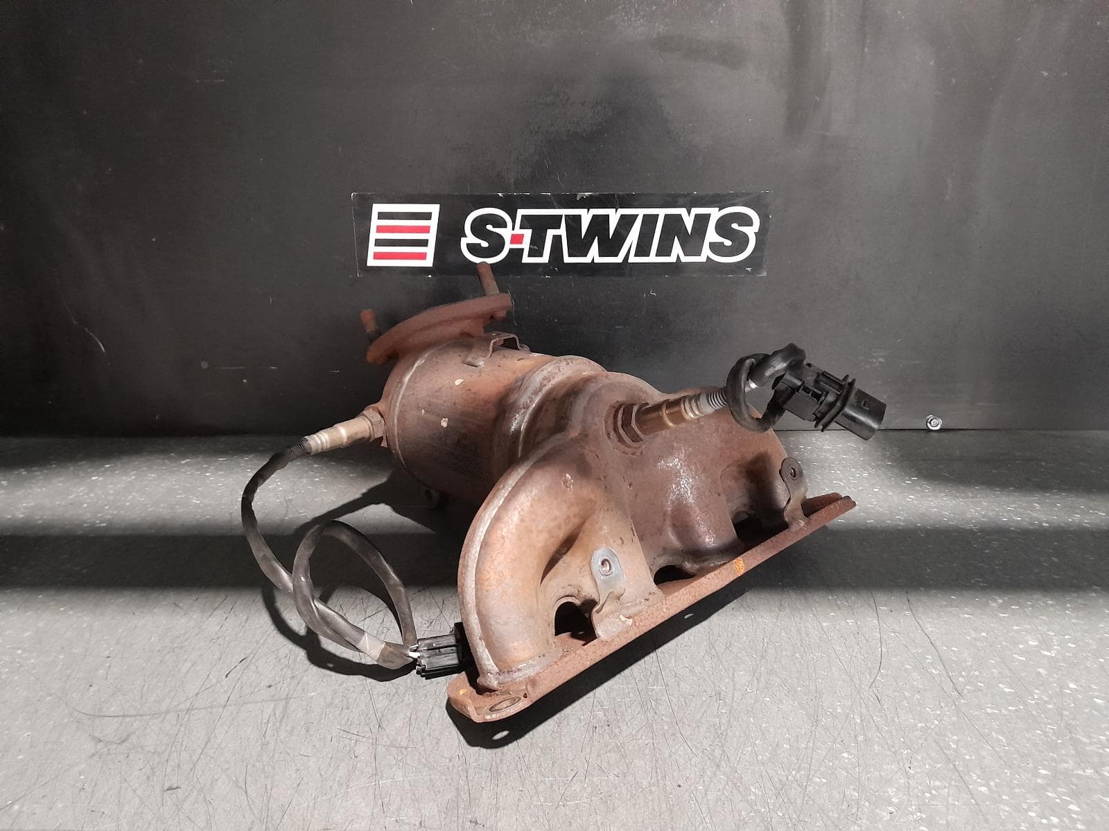 Used auto part listing image: 2021 KIA SELTOS CATALYTIC CONVERTER MANIFOLD-CAT TYPE, 2.0, PETROL, SP2, 07/19- 0000346102