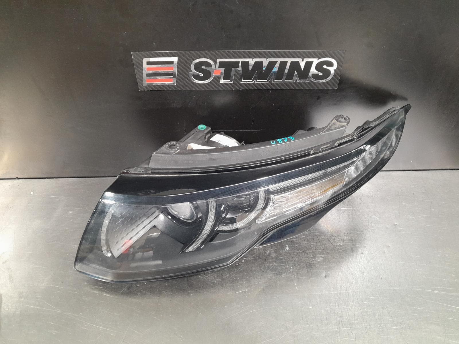 Used auto part listing image: 2014 LAND ROVER RANGE ROVER EVOQUE LEFT HEADLAMP L538, XENON, W/ ADAPTIVE TYPE, 11/11-06/15 0000174879