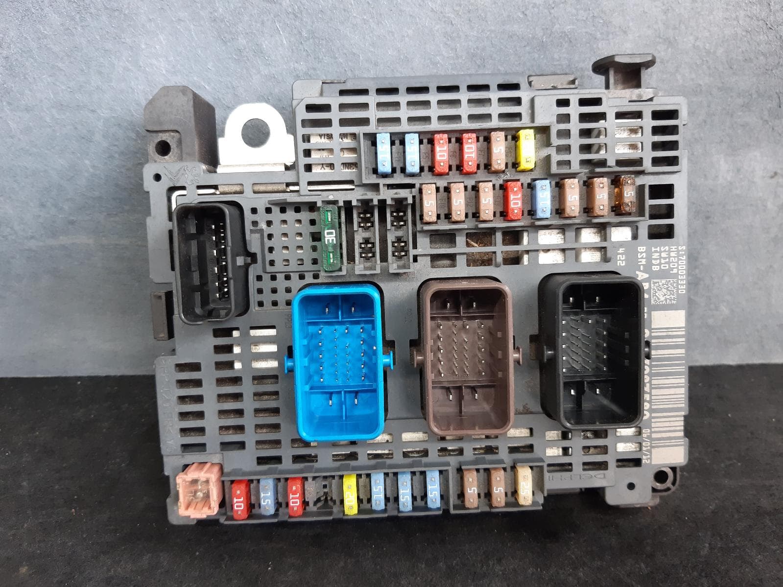 Used auto part listing image: 2012 PEUGEOT 508 FUSE BOX 07/11-12/17 0000084298