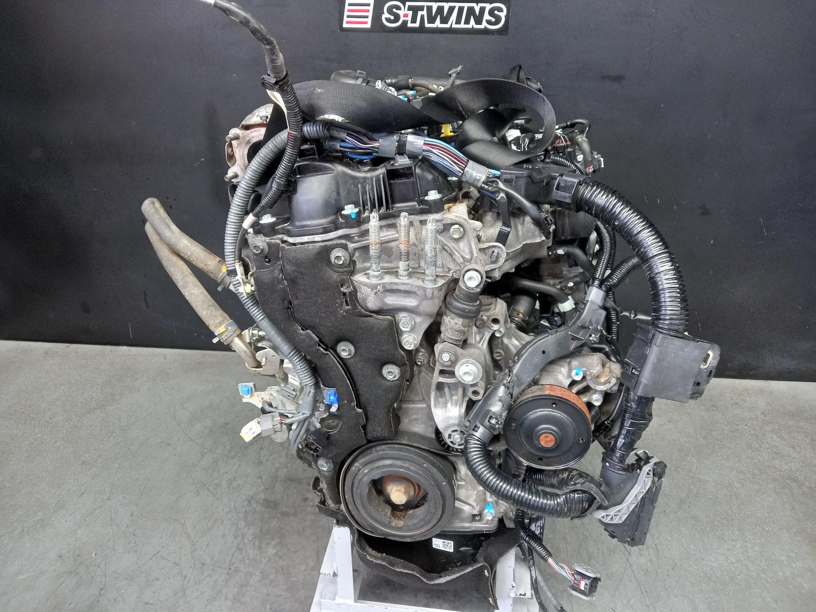 Used auto part listing image: 2018 MAZDA CX8 ENGINE DIESEL, 2.2, SH-VPTR, BI-TURBO, KG, 05/18- 0000358498