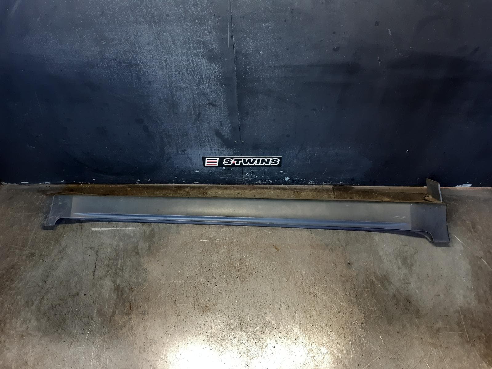 Used auto part listing image: 2017 KIA SPORTAGE SIDE STEP SKIRT QL, RH SIDE, 10/15-08/21 0000354518