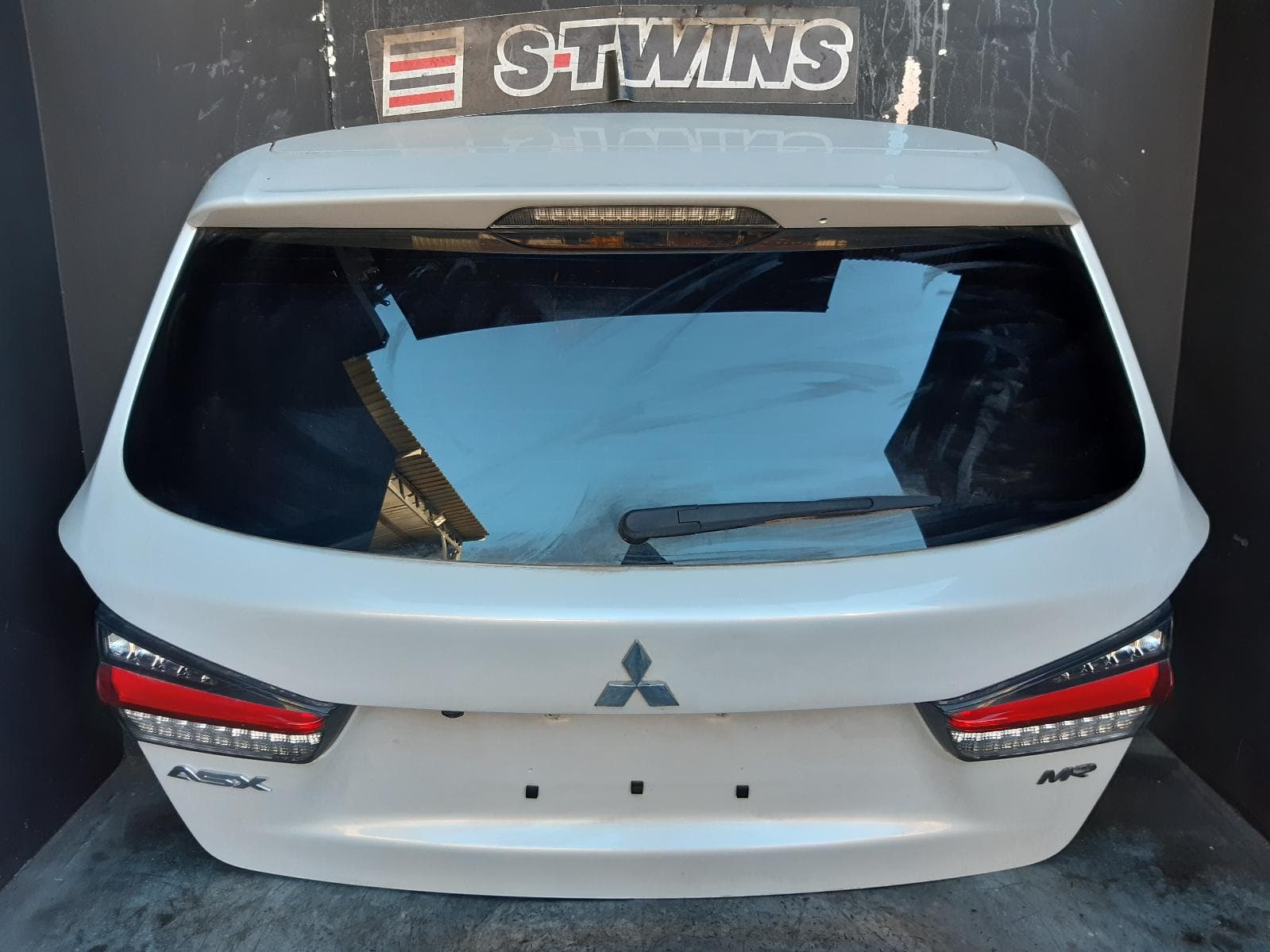Used auto part listing image: 2023 MITSUBISHI ASX BOOTLID TAILGATE TAILGATE, XD, 05/19- 0000342281