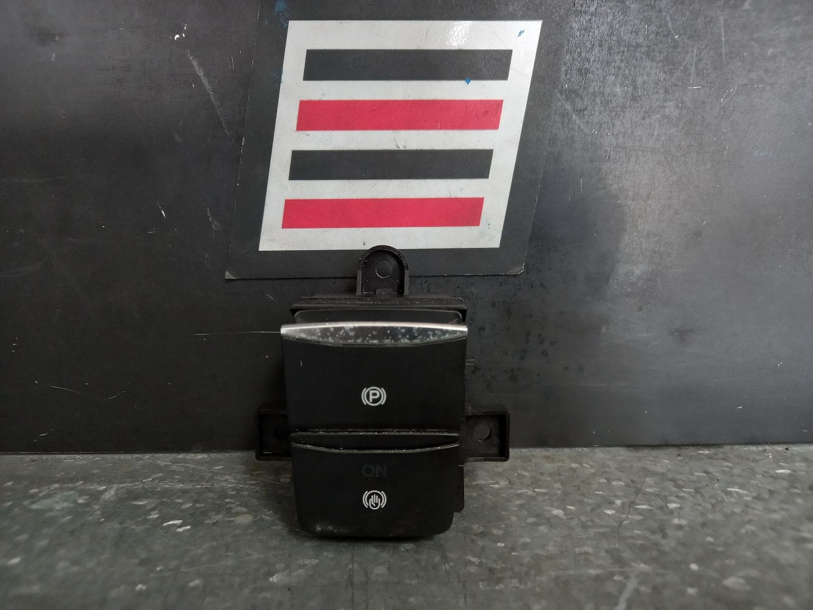 Used auto part listing image: 2021 FORD ESCAPE ZH, PARK BRAKE SWITCH, 06/20- 0000358211