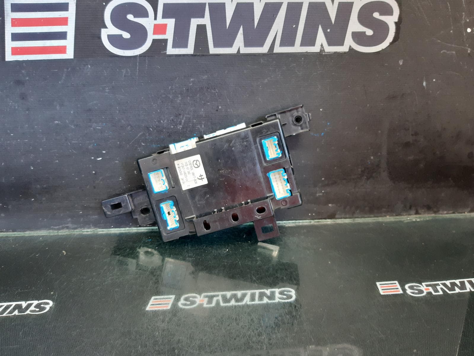 Used auto part listing image: 2012 MAZDA CX9 BCM, TB,12/07-12/15 0000356046