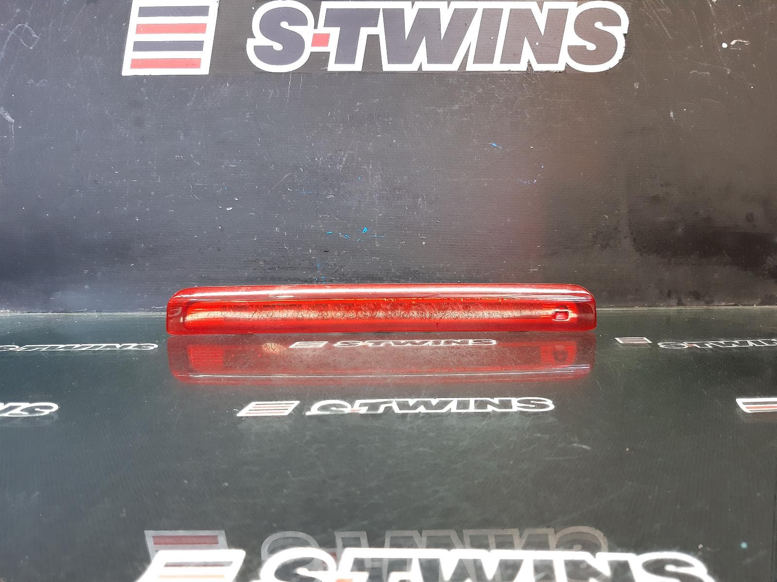 Used auto part listing image: 2011 HYUNDAI I30 HIGH LEVEL STOPLIGHT FD, HATCH, 09/07-04/12 0000356050