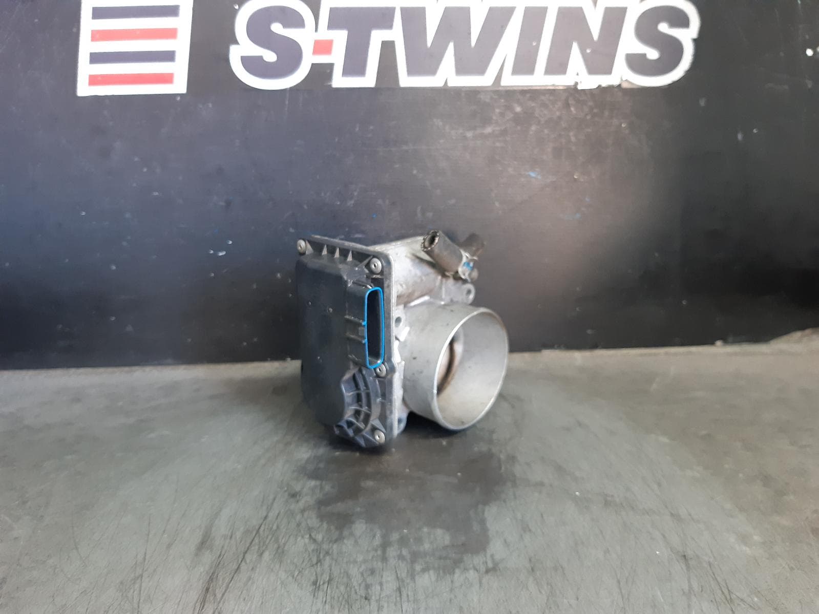 Used auto part listing image: 2010 SUBARU TRIBECA THROTTLE BODY 3.0/3.6, PETROL, B9, 10/06-01/14 0000357772