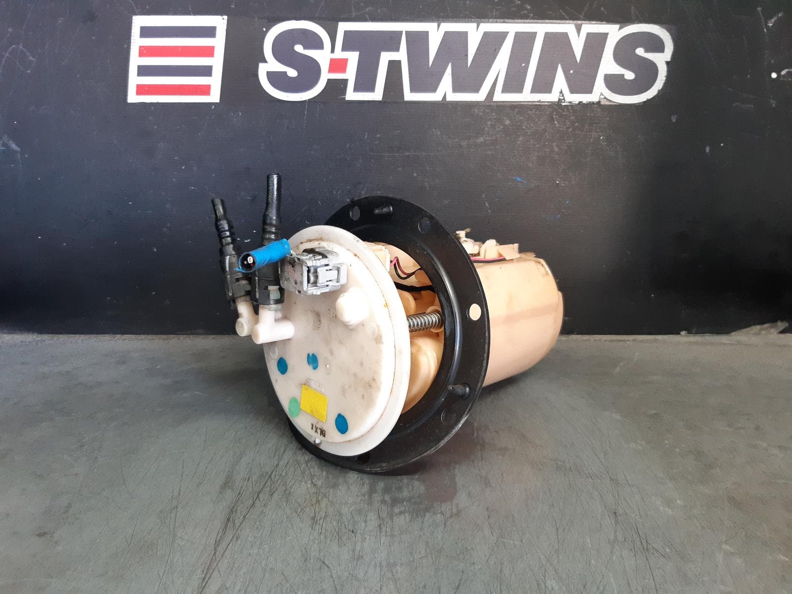 Used auto part listing image: 2010 SUBARU TRIBECA FUEL PUMP PETROL, 3.6, EZ36 (6TH VIN = F), B9, 12/07-01/14 0000357773