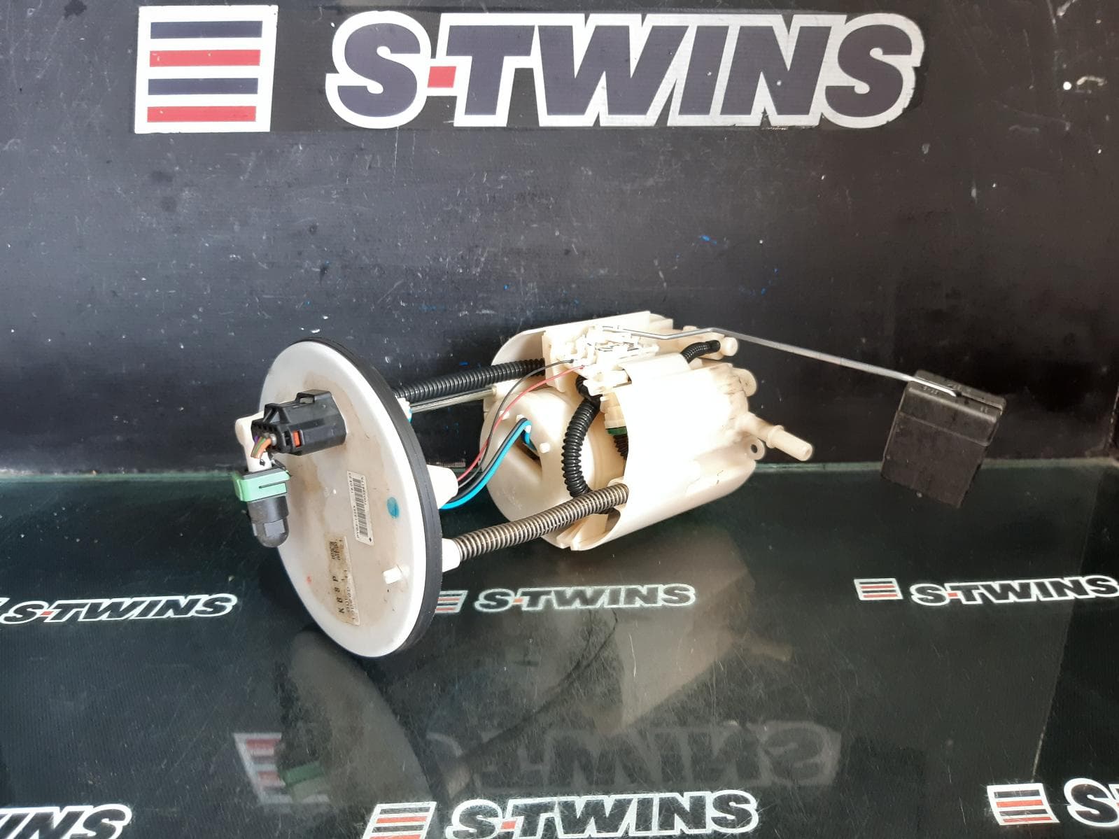 Used auto part listing image: 2019 MAZDA CX5 FUEL PUMP PETROL, 2.5, NON TURBO, IN TANK (PUMP & SENDER), AWD, KF, 02/17- 0000357182