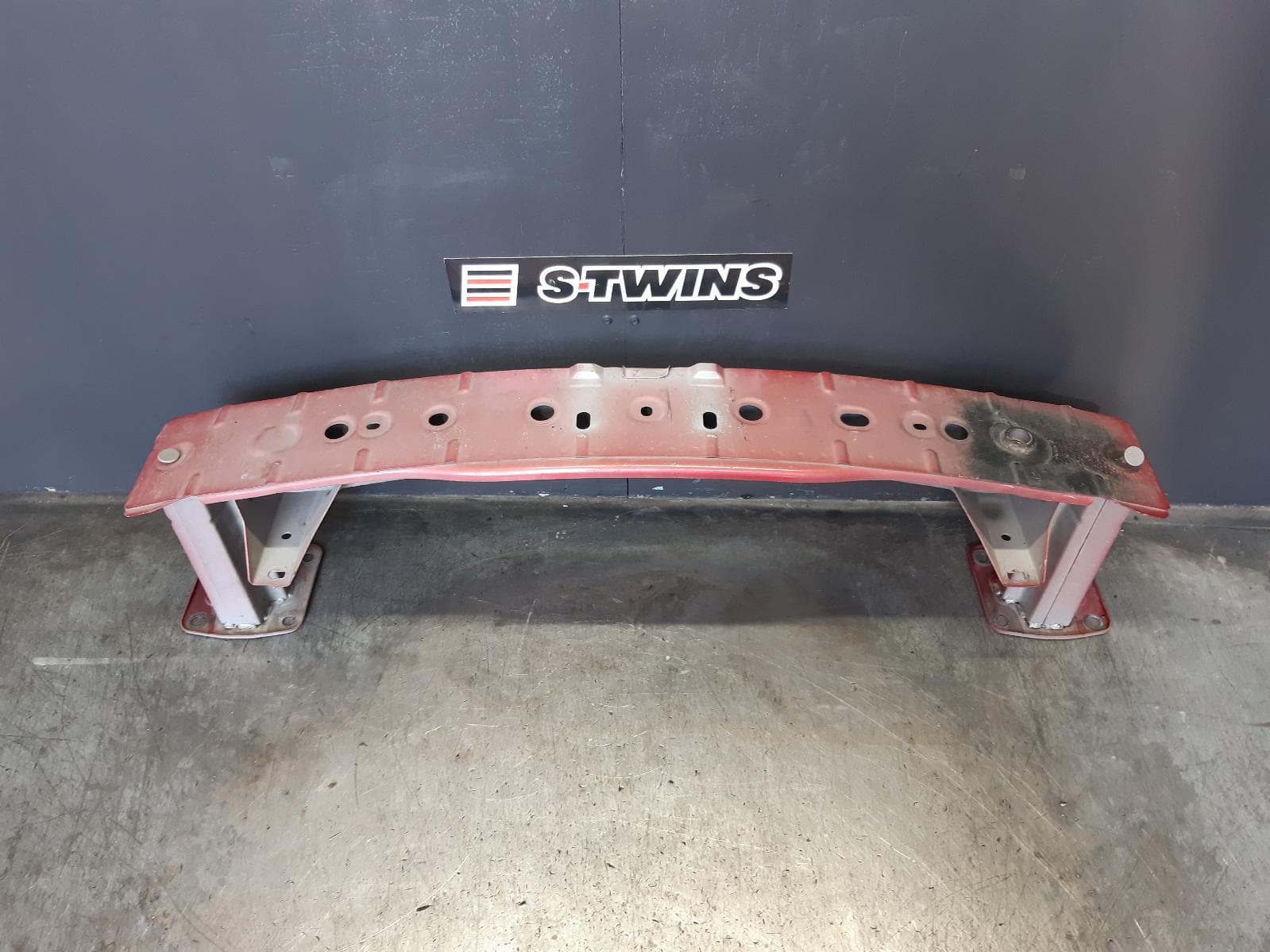 Used auto part listing image: 2016 MAZDA CX9 F BAR REINFORC BRACK MAIN REINFORCEMENT, TC, 07/16-12/24 0000356913