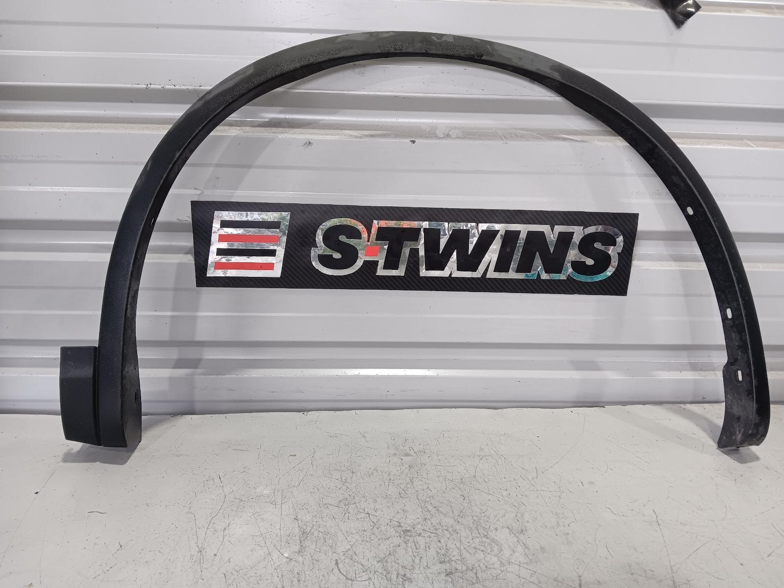 Used auto part listing image: 2022 RENAULT KALEOS WHEEL ARCH FLARE XZG, 05/16- 0000355853