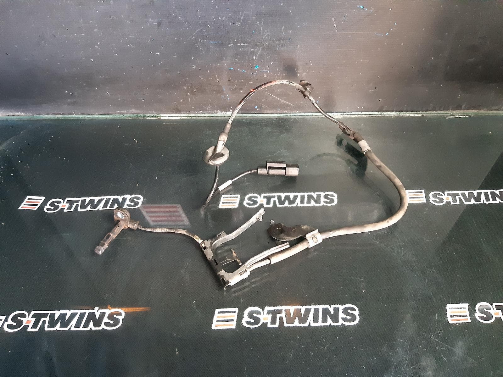 Used auto part listing image: 2016 MITSUBISHI ASX ABS SENSOR LH FRONT, XA-XD, 05/10- 0000357943