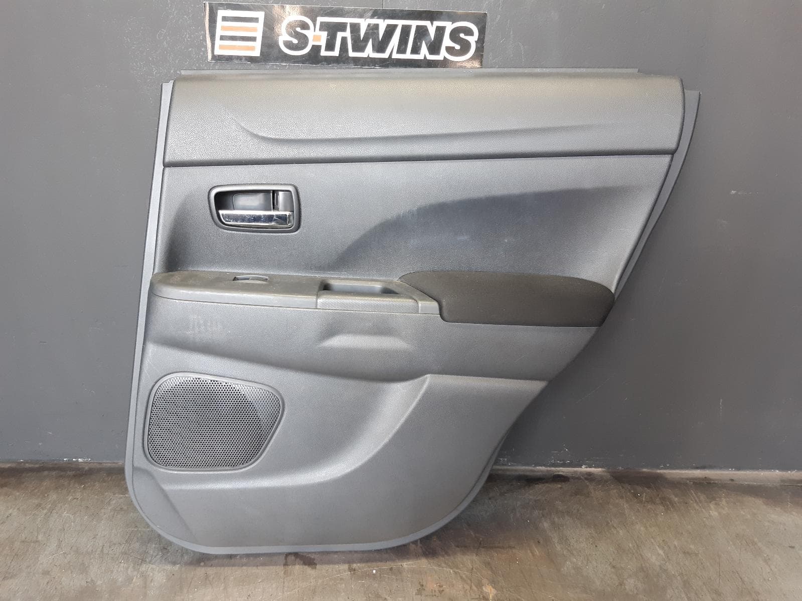 Used auto part listing image: 2016 MITSUBISHI ASX DOOR TRIM RH REAR, XA-XD, CLOTH, 05/10- 0000357708