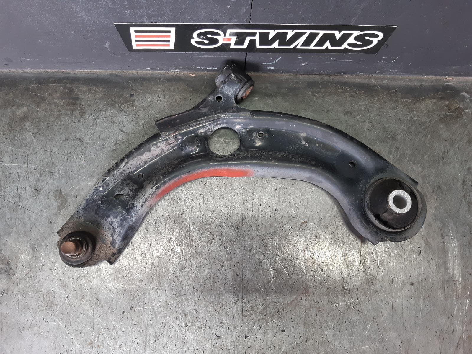 Used auto part listing image: 2016 MAZDA CX3 LEFT FRONT LOWER CONTROL ARM DK, 03/15-01/17 0000358160