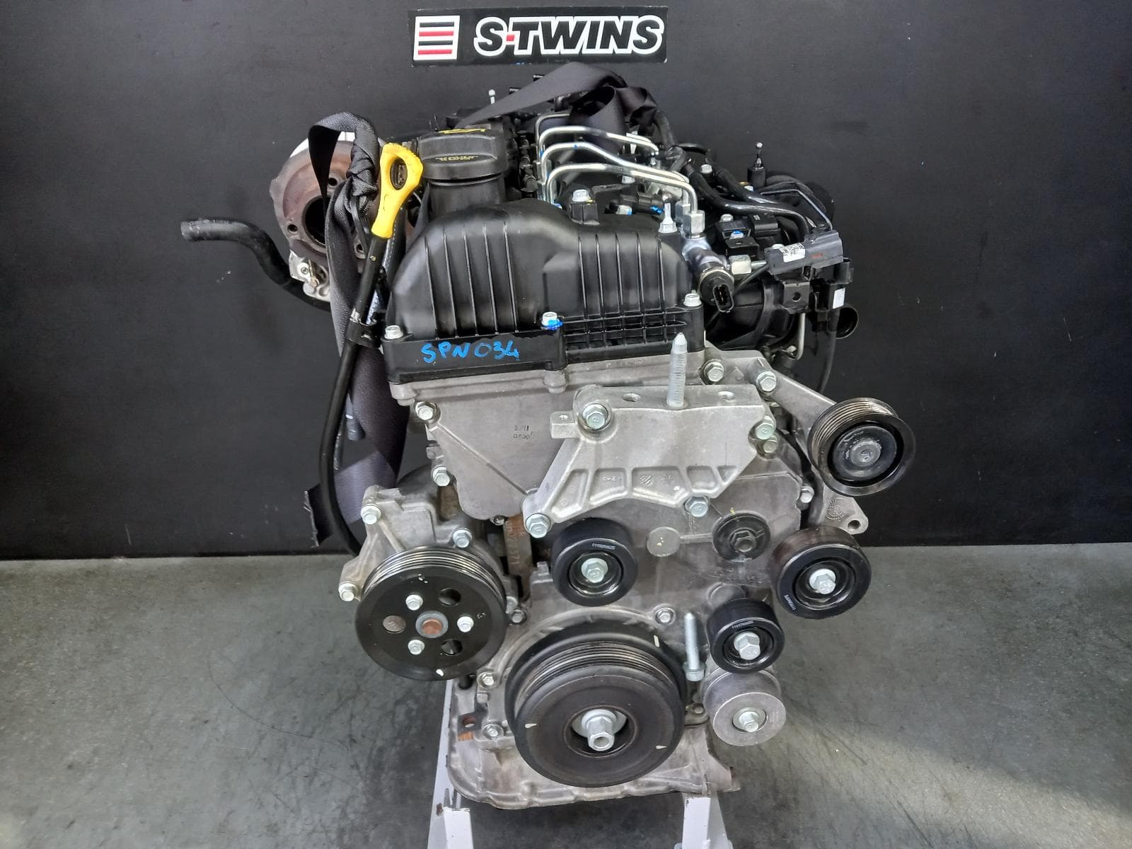 Used auto part listing image: 2011 KIA SPORTAGE ENGINE DIESEL, 2.0, TURBO, D4HA, SL, 05/10-10/15 0000359073