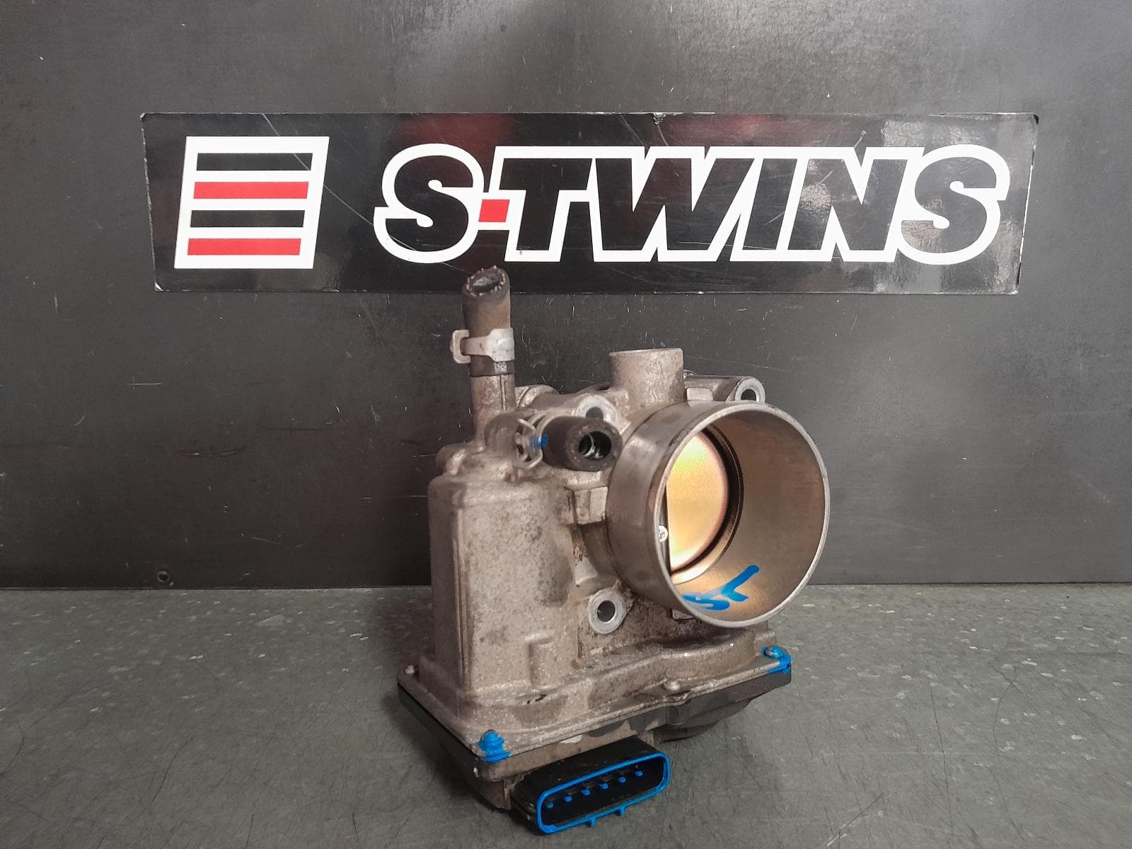 Used auto part listing image: 2018 SUZUKI VITARA THROTTLE BODY 2.4, J24B, PETROL, GRAND VITARA, JT, 08/08-12/18 0000359553