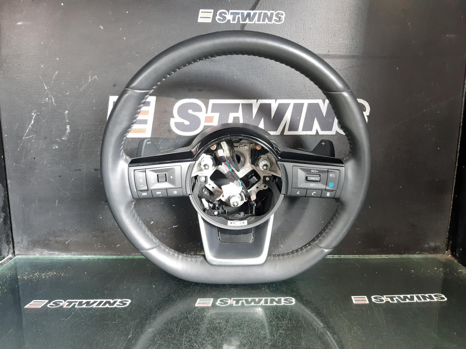 Used auto part listing image: 2023 NISSAN XTRAIL STEERING WHEEL LEATHER, W/ HEATED TYPE, T33, 08/22- 0000314223