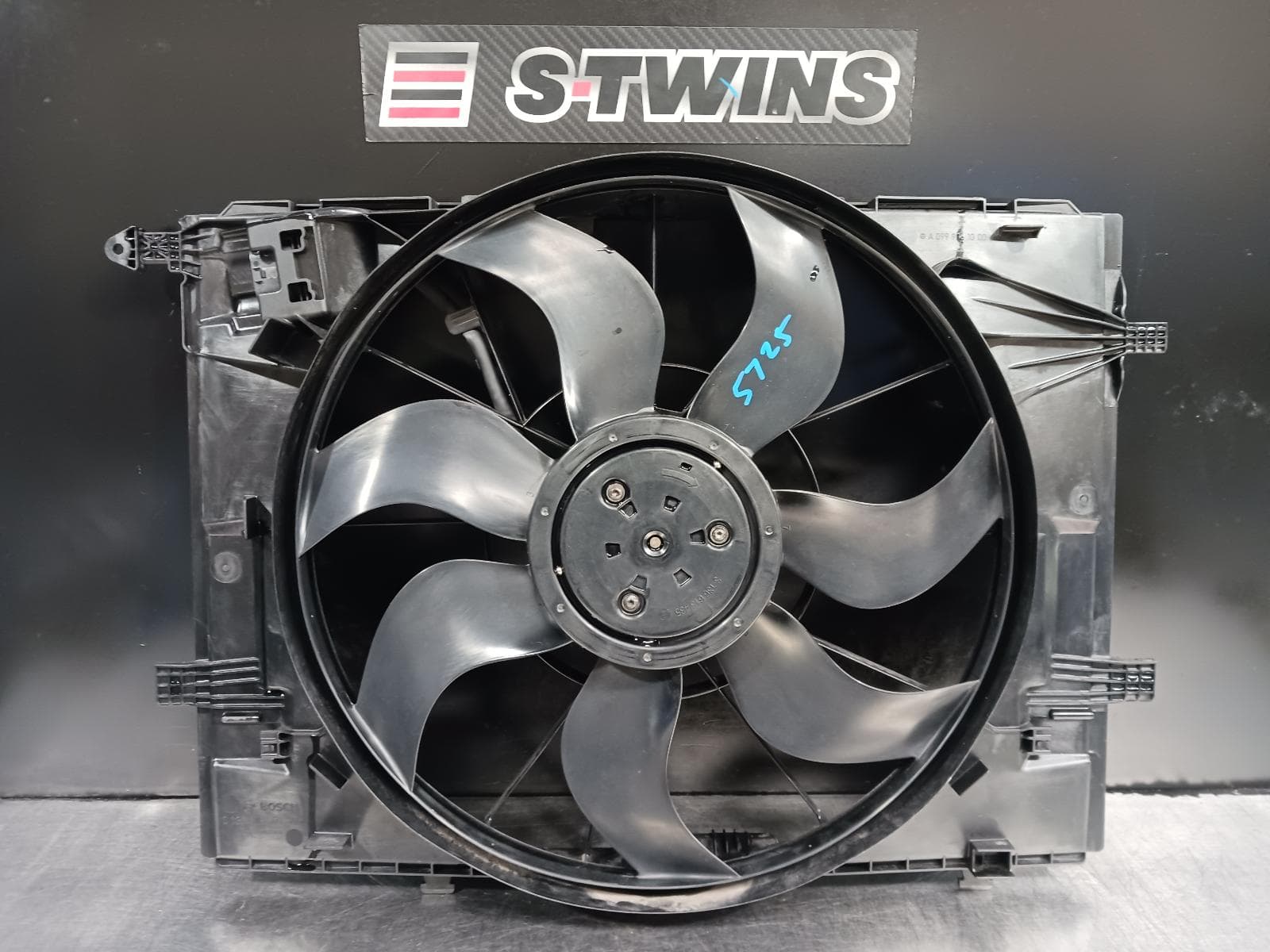 Used auto part listing image: 2015 MERCEDES C CLASS FAN RADIATOR FAN, 2.0, PETROL, C200/C250/C250BT, W205/S205/A205/C205, 08/14- 0000236471
