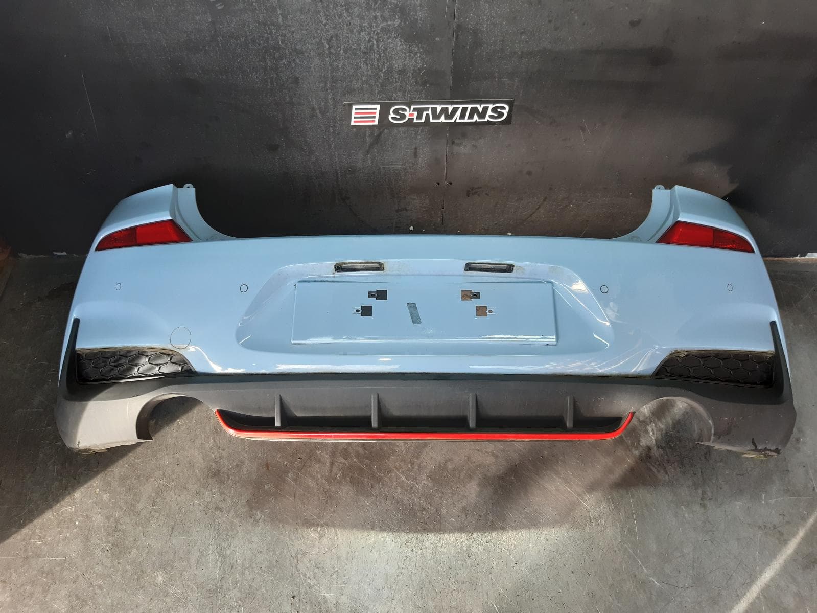 Used auto part listing image: 2019 HYUNDAI I30 REAR BUMPER BUMPER BAR, PD, HATCH (CZECH VIN TMAH), N, 03/17-02/21 0000351131