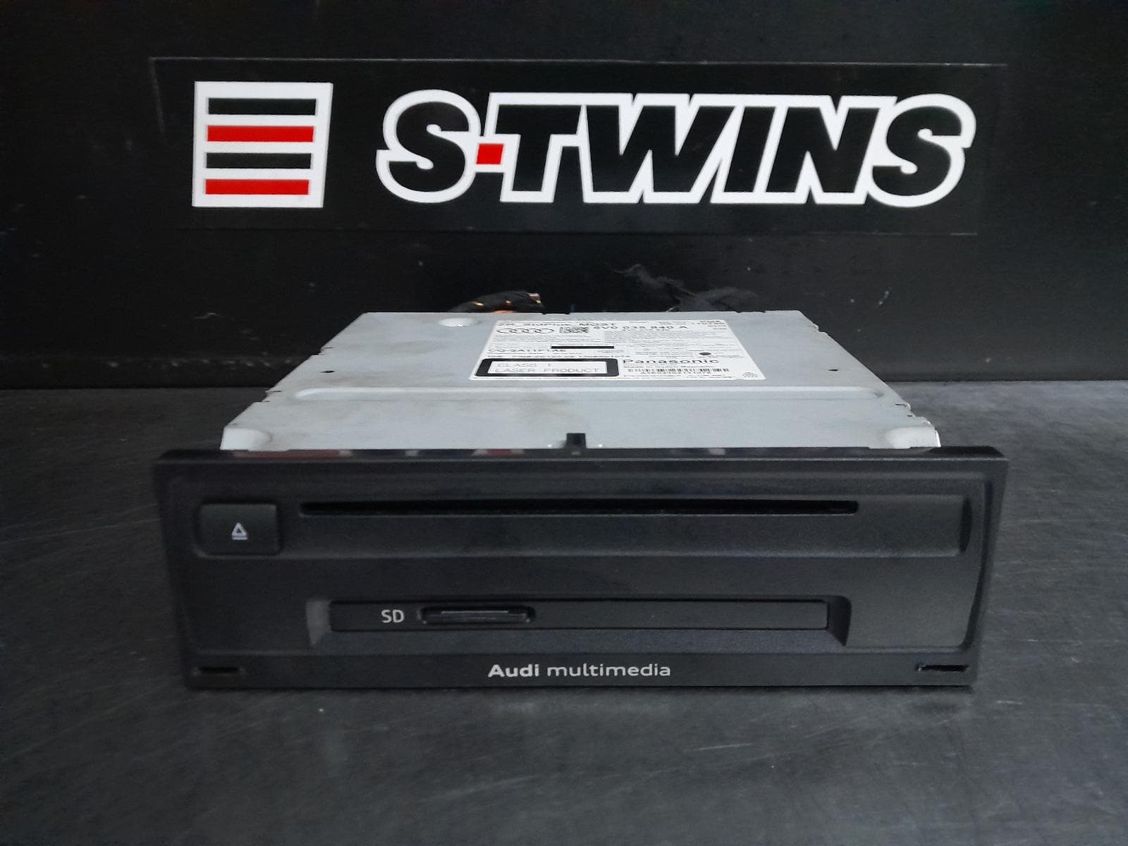Used auto part listing image: 2014 AUDI A3 MULTIMEDIA 1X SD, 8V, 05/13-10/20 0000266280