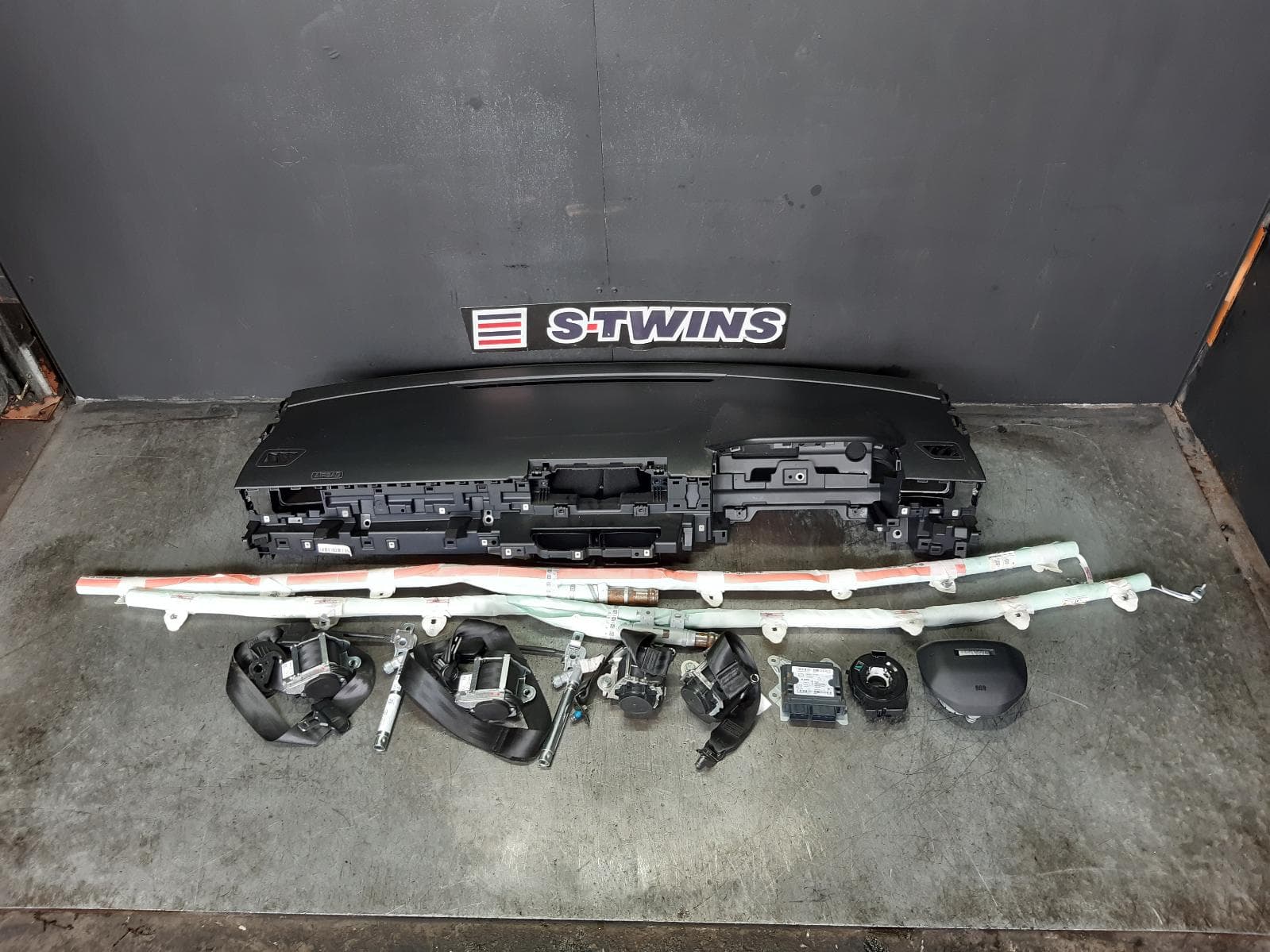 Used auto part listing image: 2022 HAVAL JOLION AIRBAG ASSEMBLY A01, 02/21-03/24 0000325245